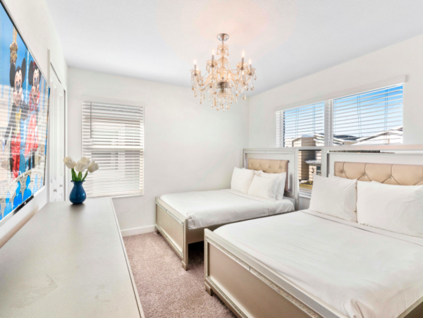 5-Bedroom Villa in Kissimmee Near Disney